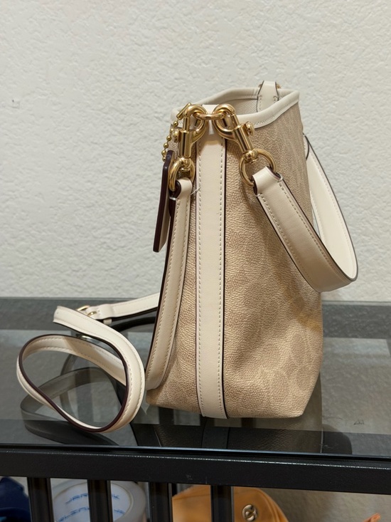 Coach Signature City Bucket Bag NWT - Picture 3 of 11
